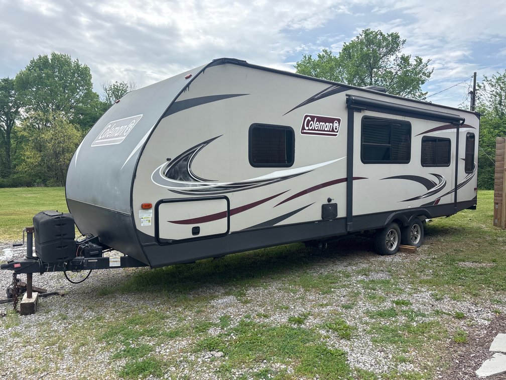 2018 Keystone RV Coleman Trailer ( RESERVE HAS TO MET)