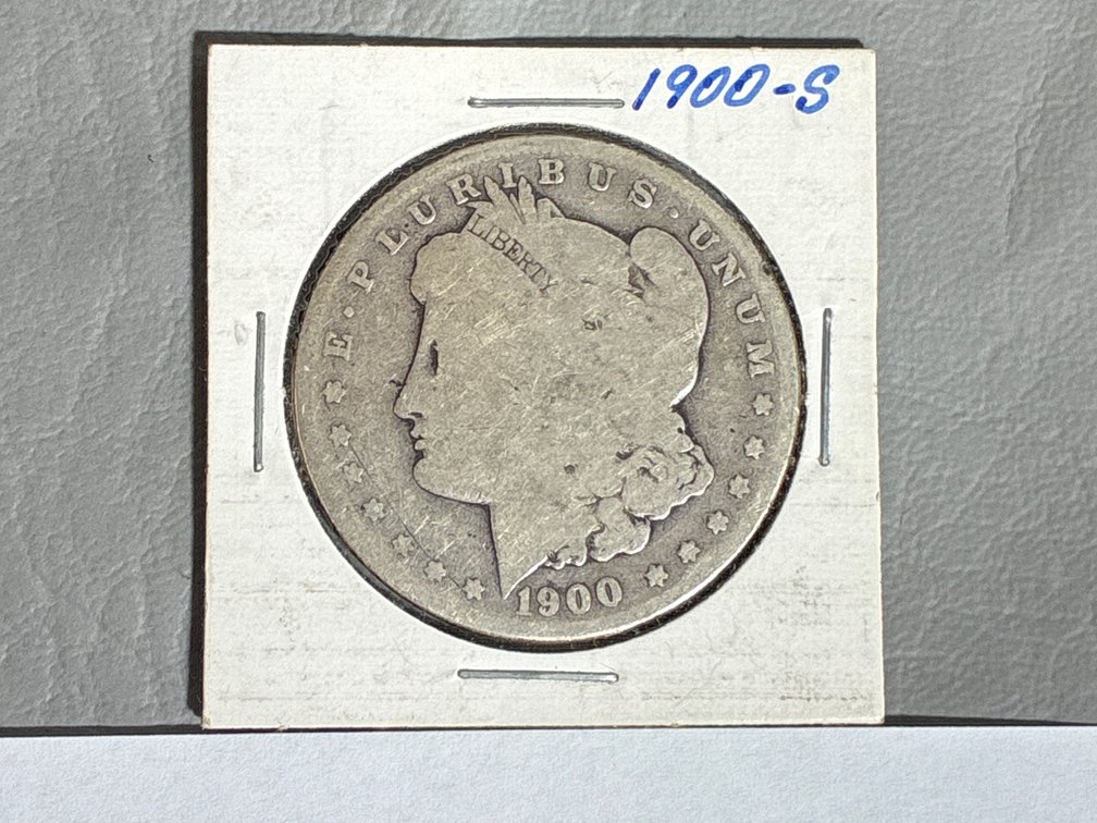 E Pluribus Unum Silver Dollar