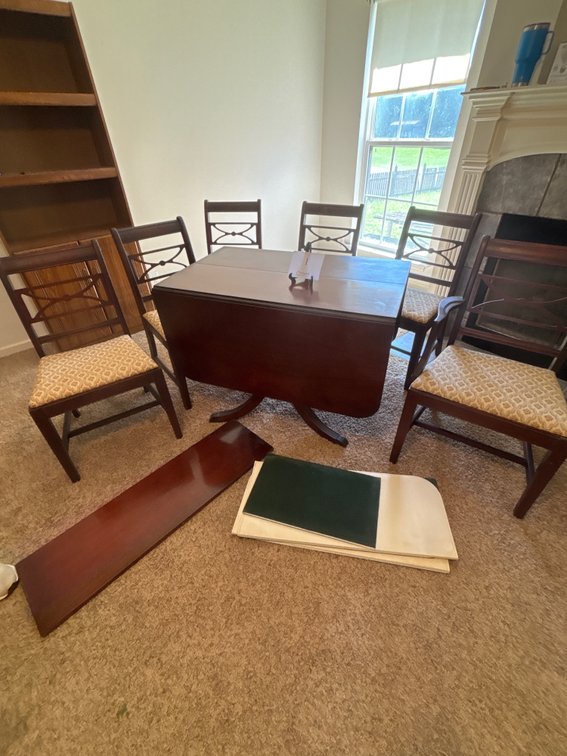 TABLE AND 6 CHAIRS