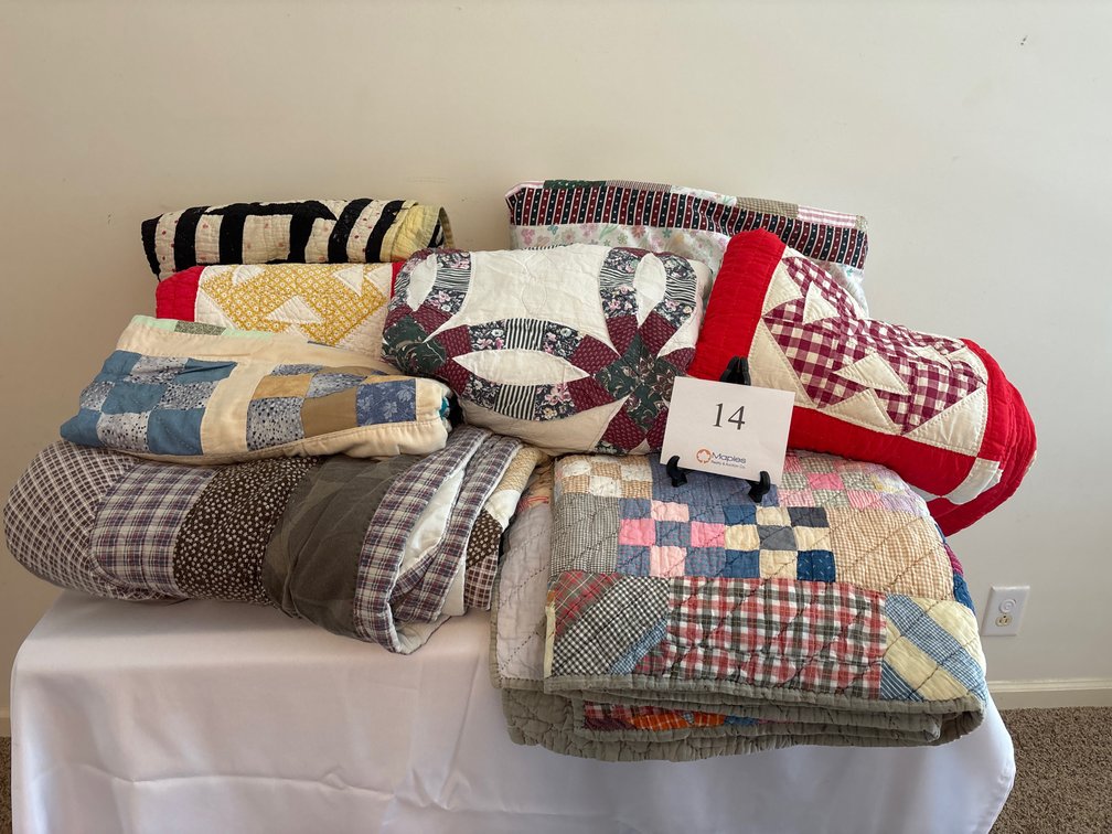 8 QUILTS