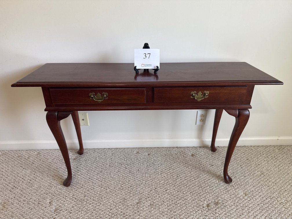 WOODEN TABLE