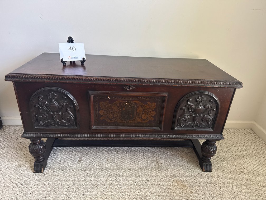 CEDAR CHEST