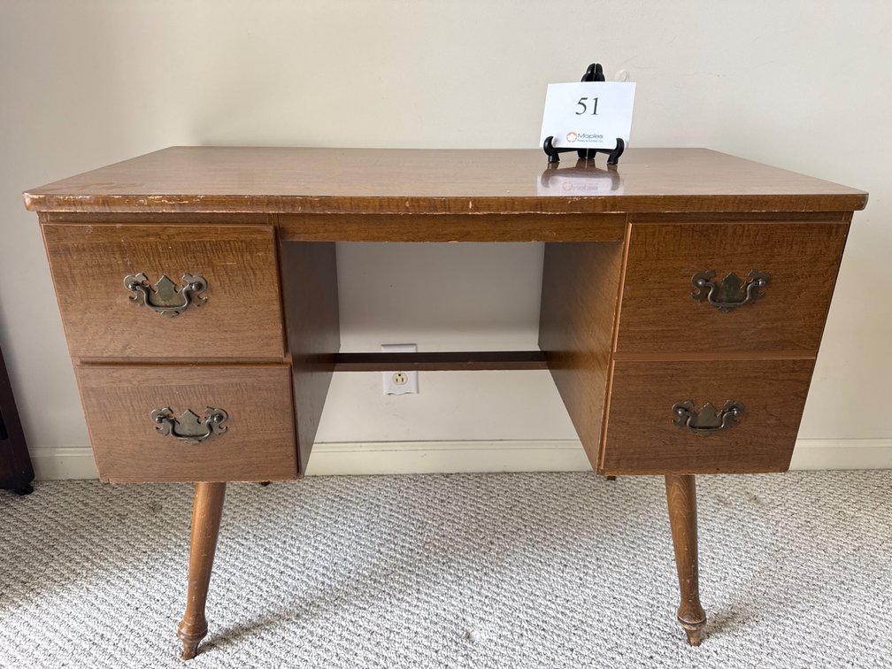 DESK