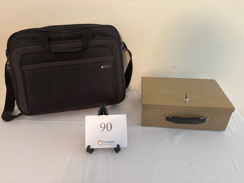 SOLO BLACK BRIEF CASE AND LOCK BOX WITH KEY