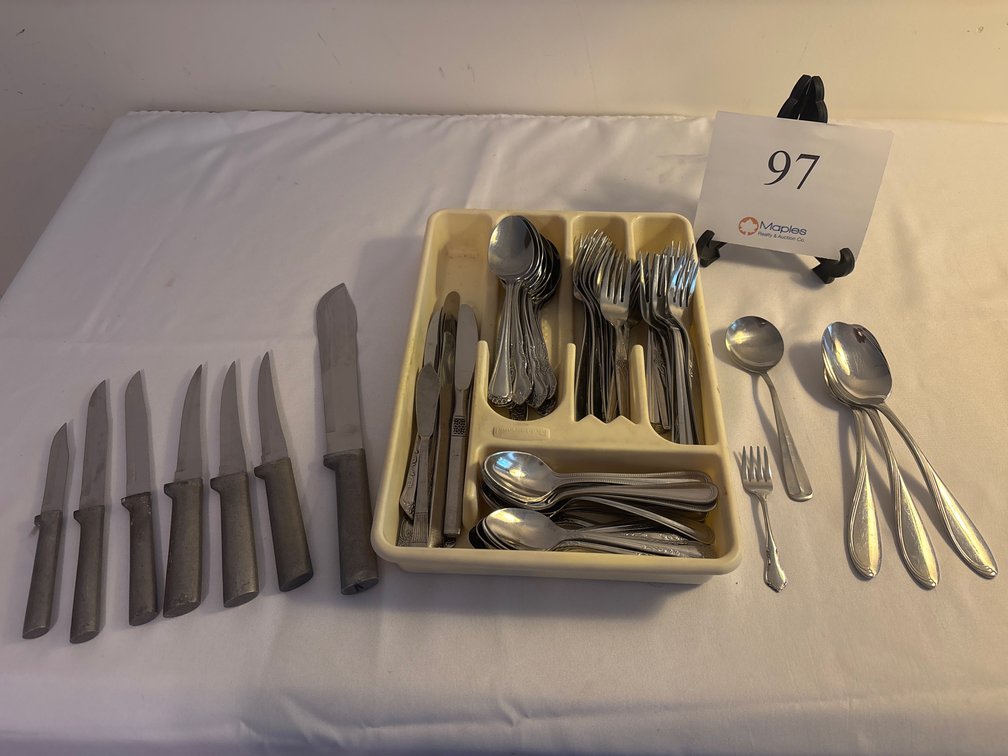 VARIETY OF CUTLERY AND KNIVES