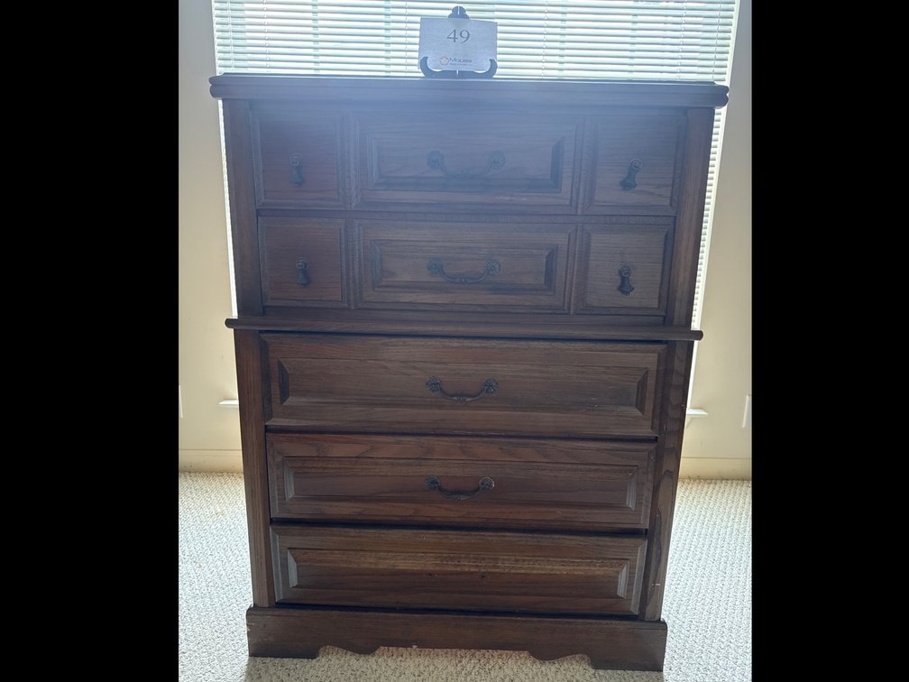 CHEST OF DRAWERS