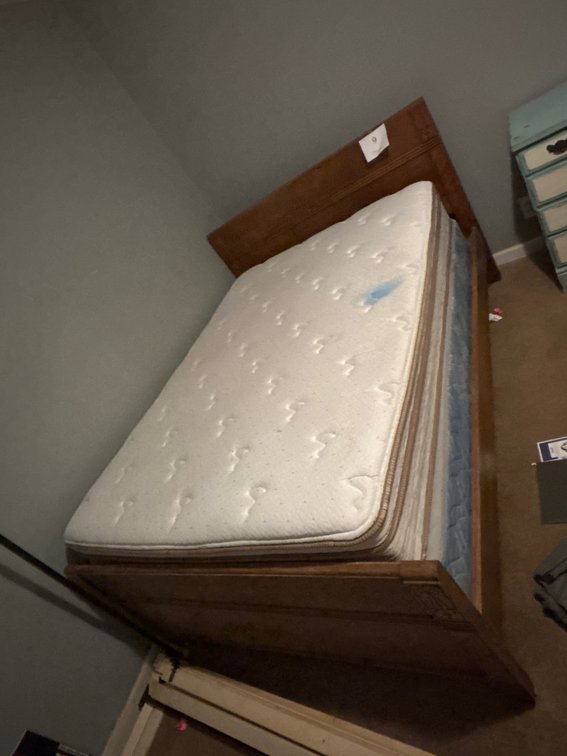 Antique Wooden Bed Frame w Mattresses