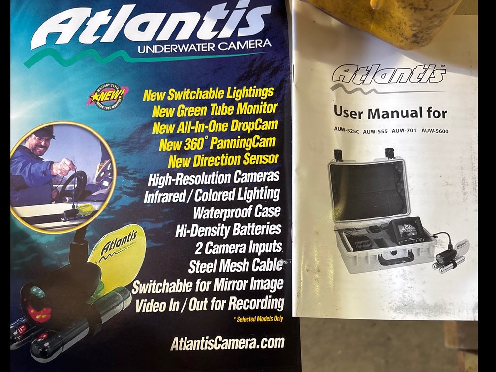 ATLANTIS UNDERWATER CAMERA IN CASE