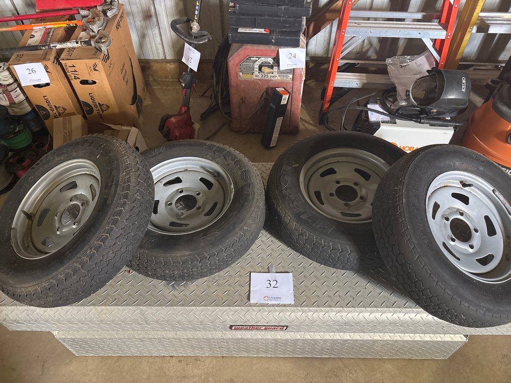 SET OF 4 TIRES AND RIMS ST 17 5/80 D 13   WITH 5x 4.5 LUG PATTERN