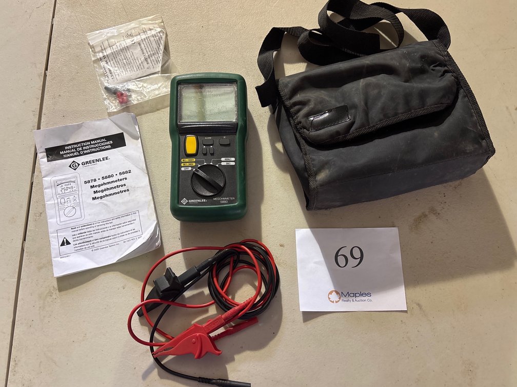 GREENLEE MEGOHMETER