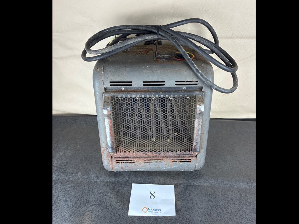 Lakewood Industrial/ Commercial Heater 240 Vac 60 hz 16.7 Amps