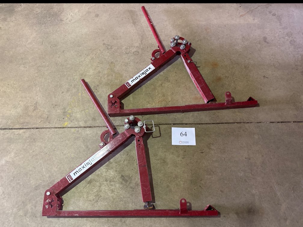 PORTABLE WIRE REEL STANDS 3000 lb CAPACITY