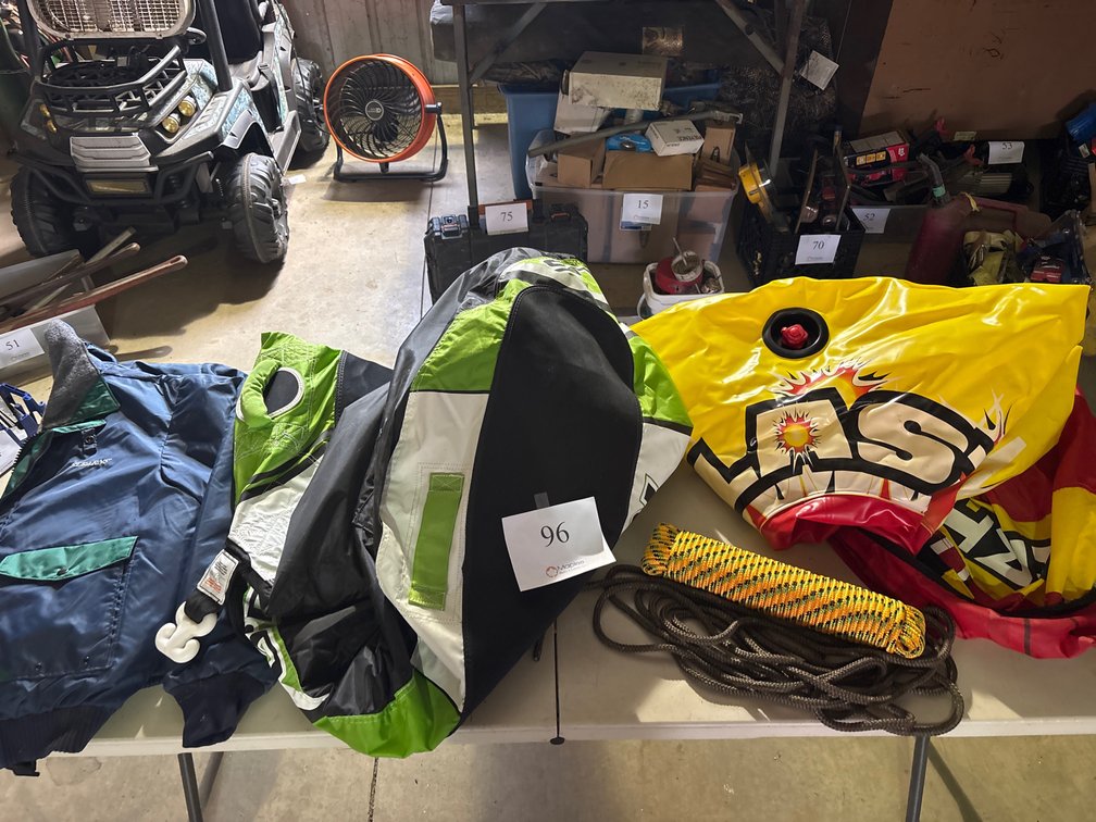O’RAGEOUS 2 RIDER, AIRHEAD BLAST WATER TUBES, STEARNS LIFE VEST JACKET