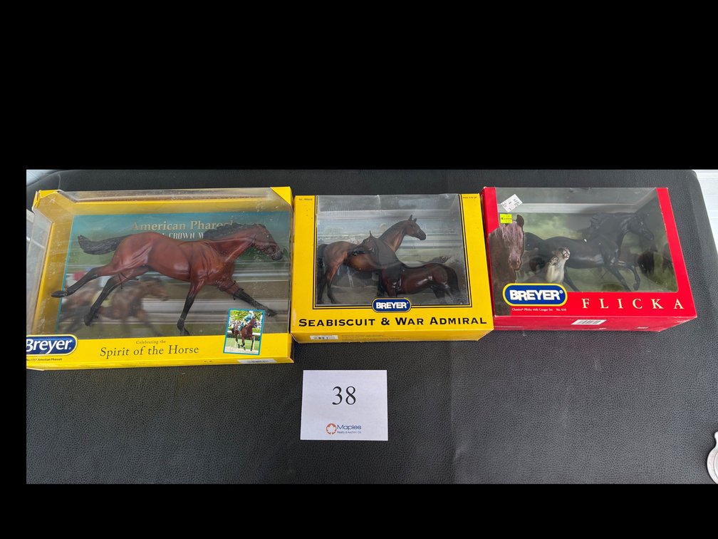 American Pharoah, Seabiscuit, Flicka Horses