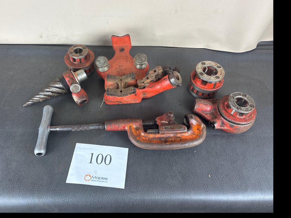 Ridgid Pipe Cutter, Chain Vise, Pipe Threaders
