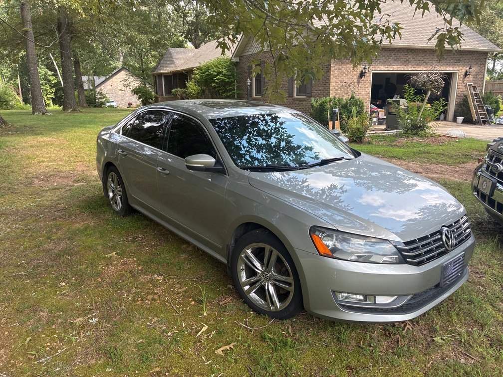 2013 Volkswagen Passat TDI SEL