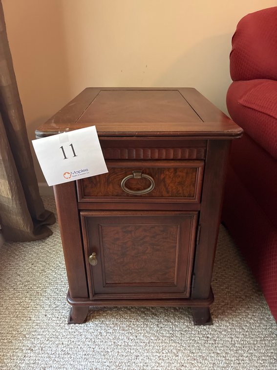 26x18x24 Wooden Side Table