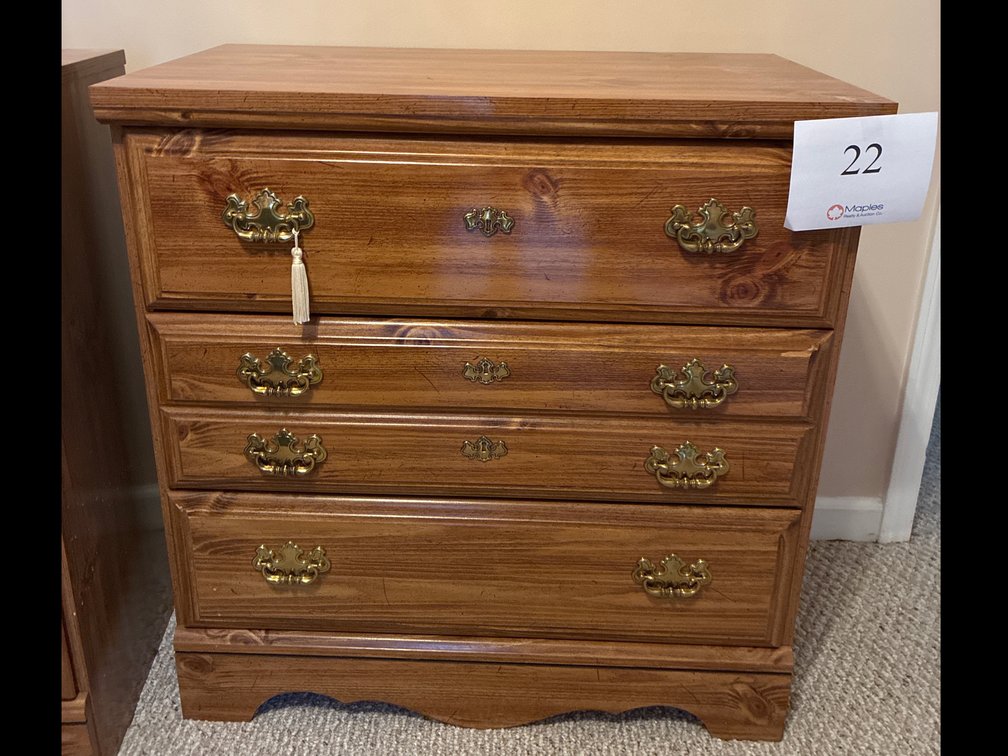 Wooden Dresser 30x17x31