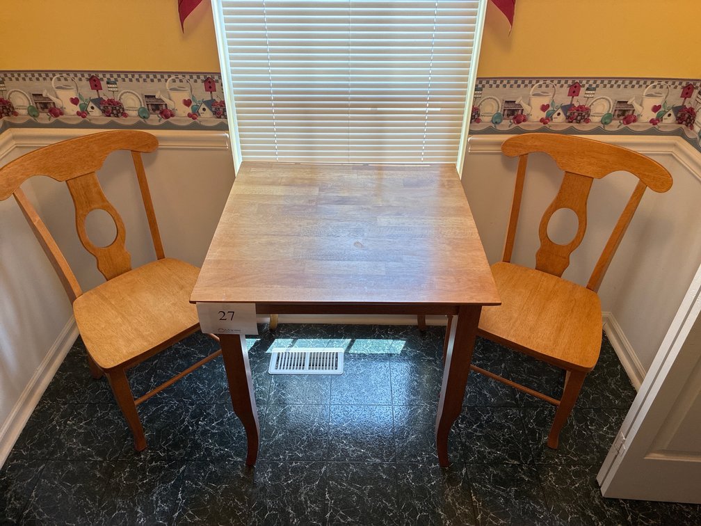 Wooden Table With Chairs 29.5x29.5x29