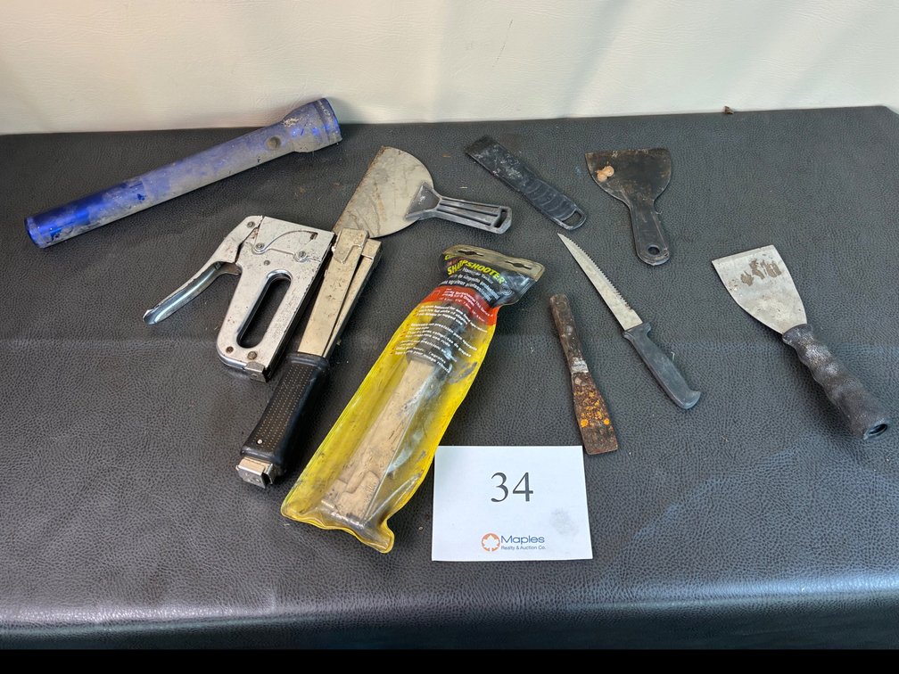 Staple Guns, Dry Wall Tools