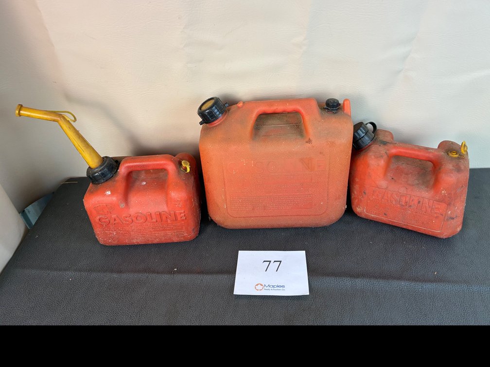 (2) 1 Gallon Gas Tanks, (1) 2 1/2 Gallon Tank