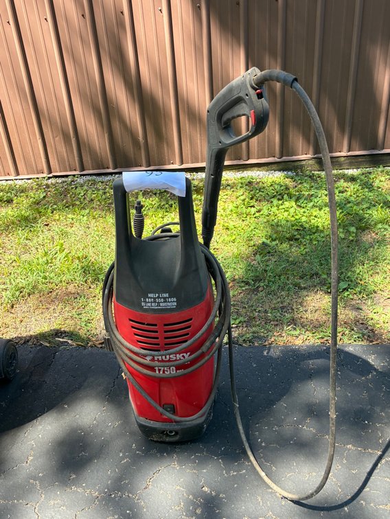 Husky 1750 Powerwasher