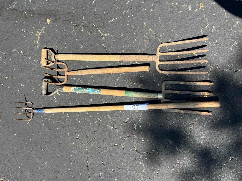 Pitchforks