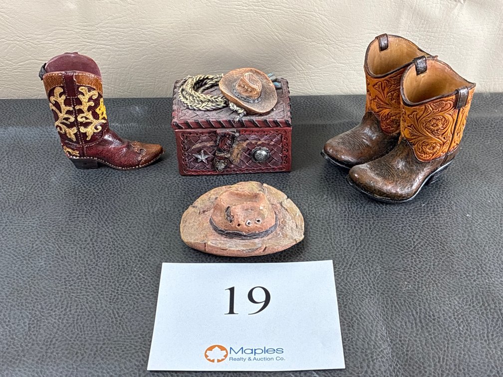 Cowboy Decor Mini Jewelry Box and Boots