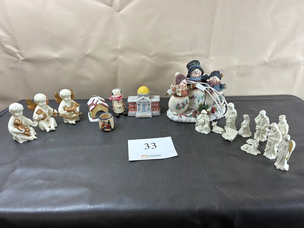 Large Lot of Christmas Decor/ Collectibles nativity Scene