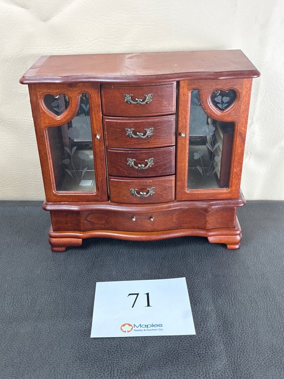 Small wooden Jewelry Box