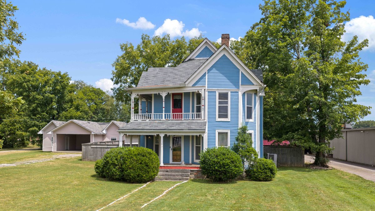 204 S. Horton Pkwy.