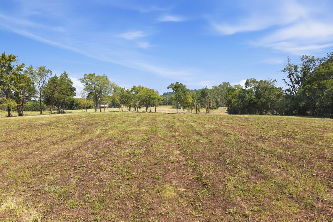 Tract 4: 5.88 +/- AC