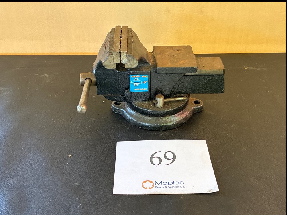 Cummins 4” Bench Vise