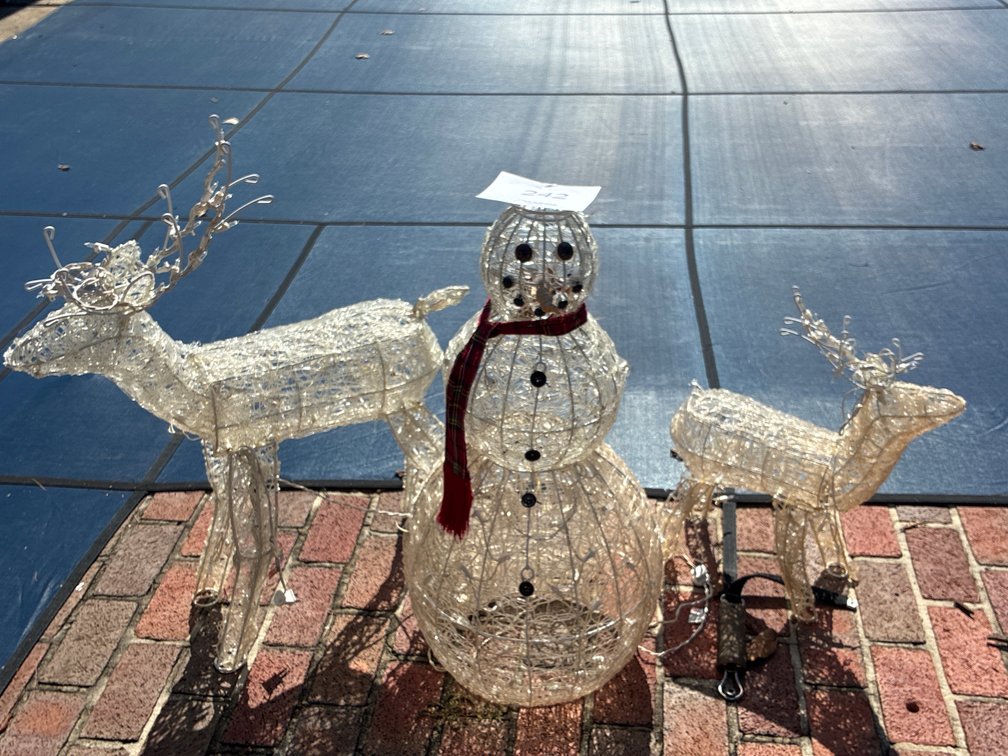 Outdoor Light up snowman and Reindeer