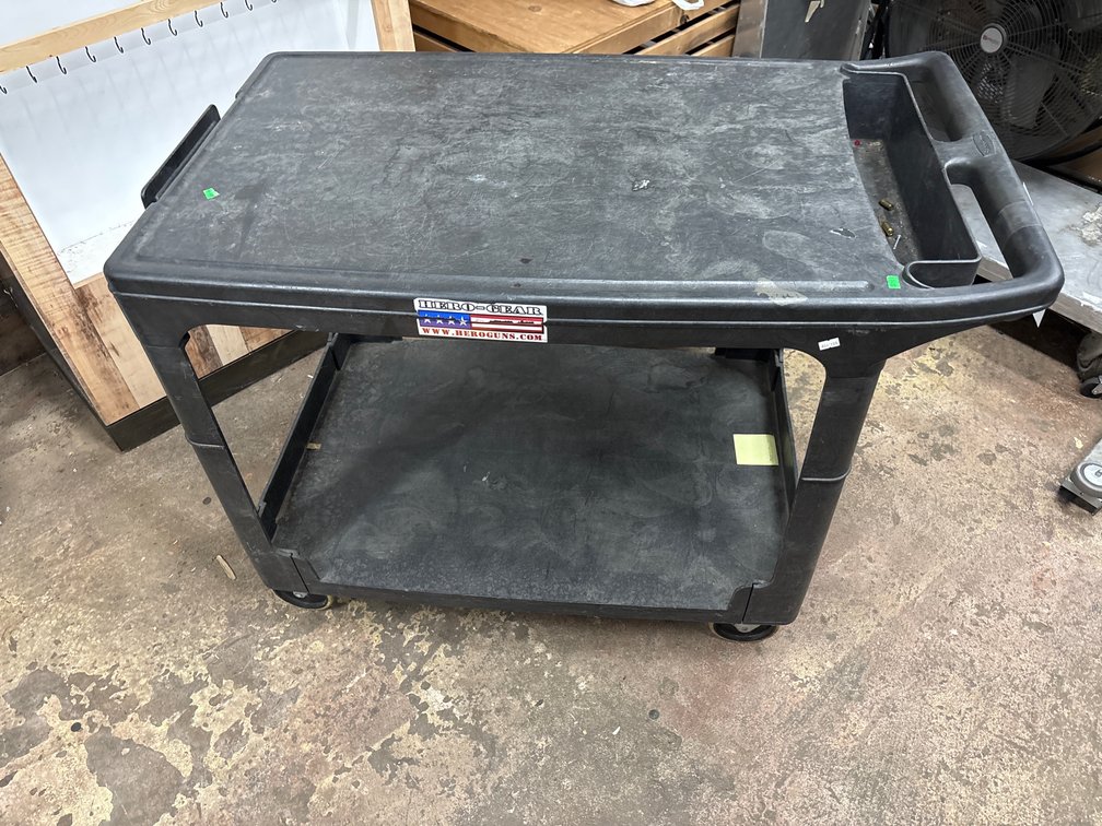 Rubbermaid Commercial Rolling Cart