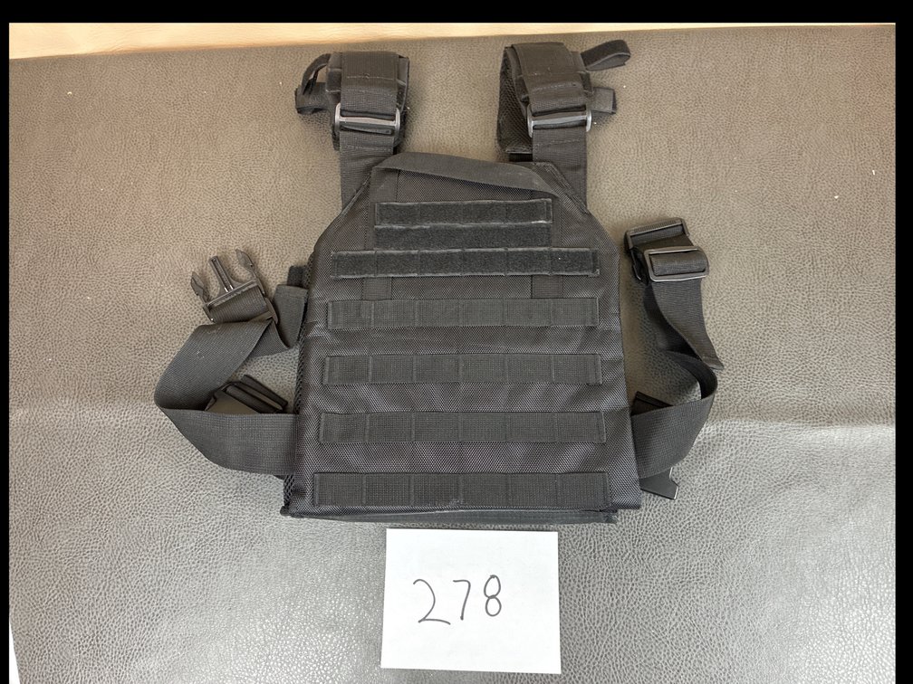Plate Carrier with (2) Plates