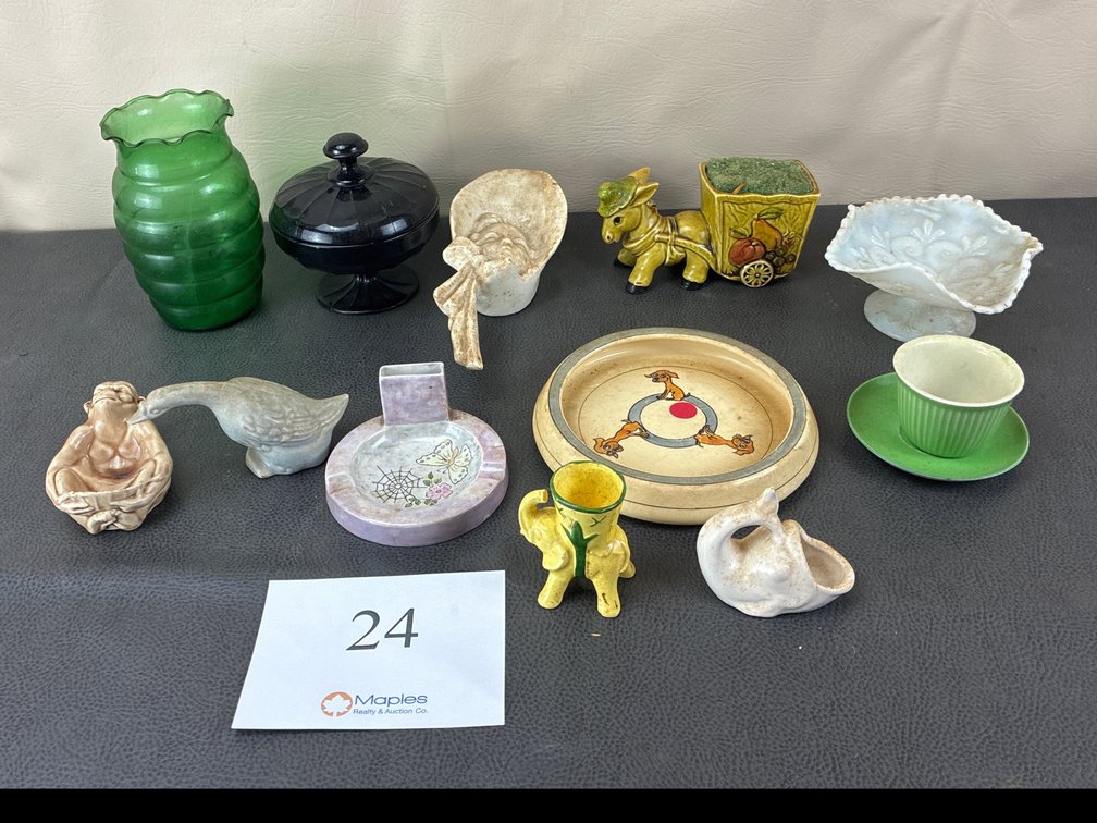 Glass and Decorative Decor, Ashtrays