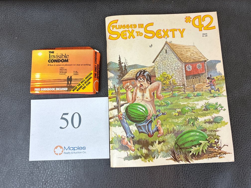 Graphic Magazine and Accessory
