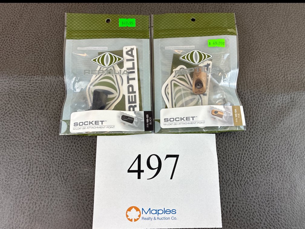 (2) Sockets M-Lok