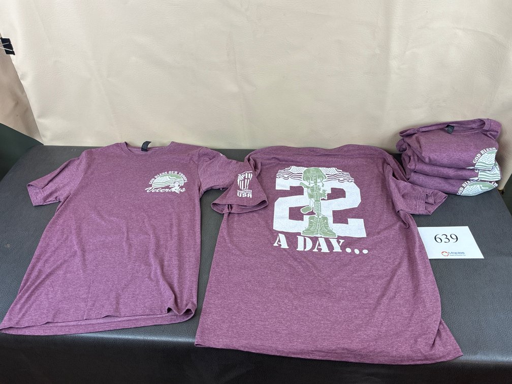(5) Gildan Shirts