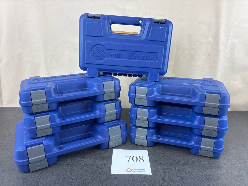 (7) Gun Cases