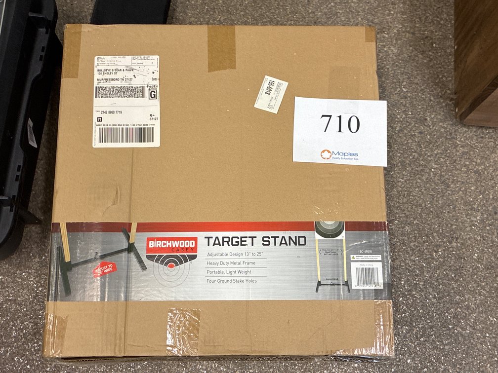 (2) Target Stands