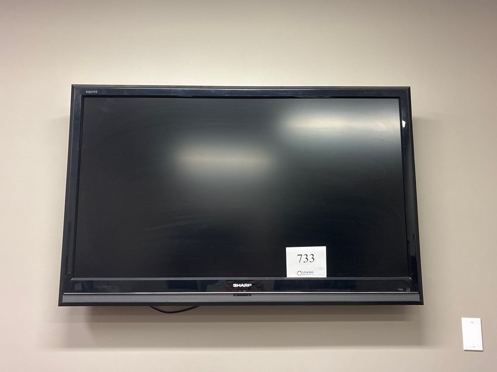52” Sharp Tv