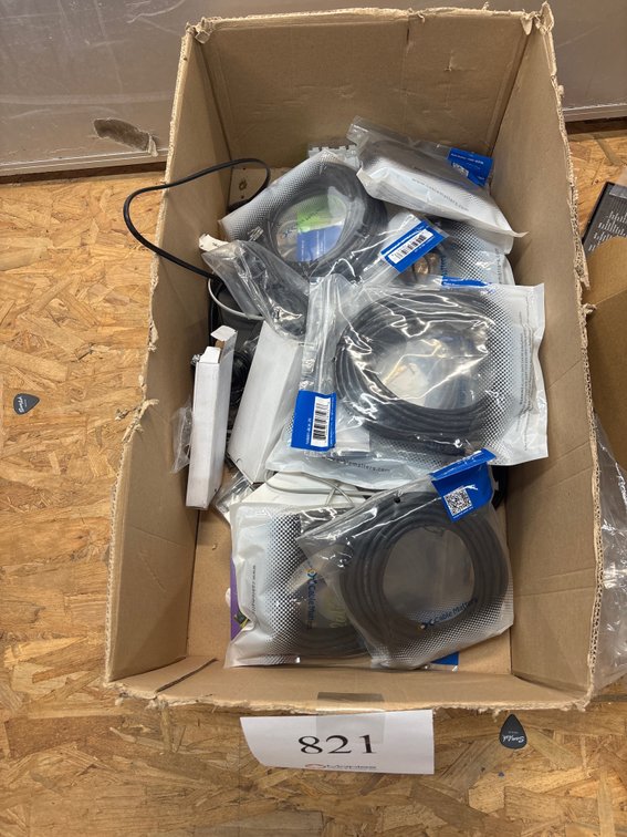 Large Lot of Ethernet Cables