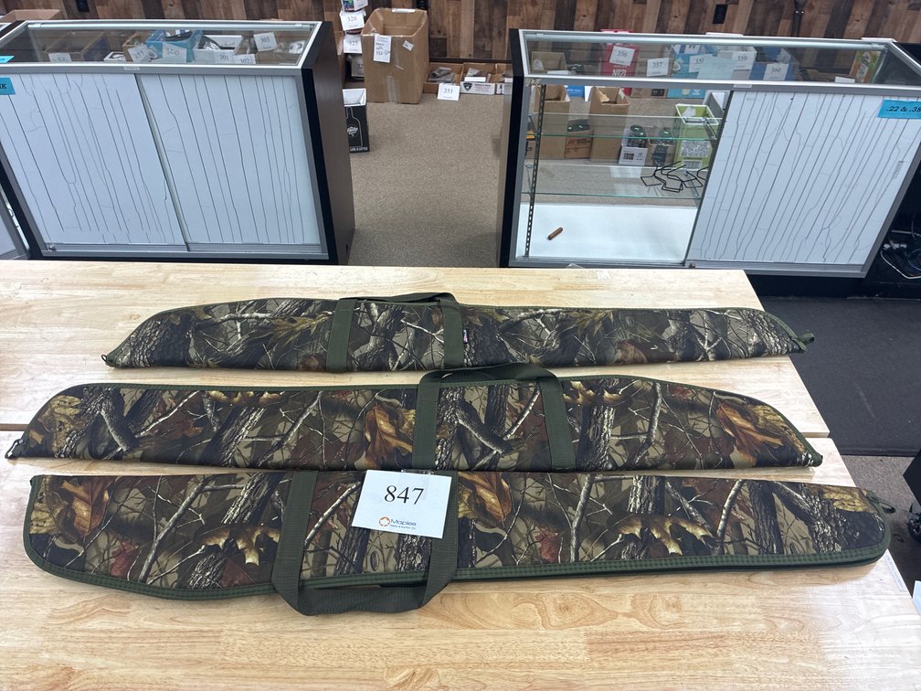 (3) Camo Gun Cases