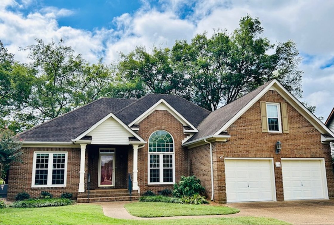 322 Mandella Way