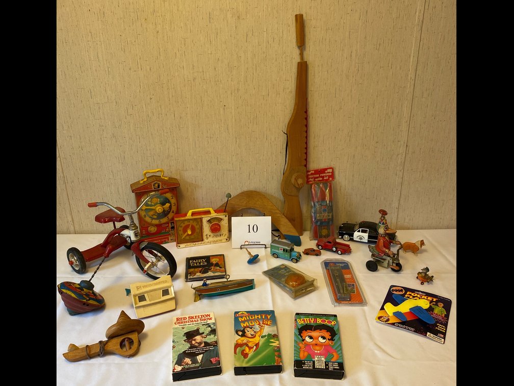 Vintage Toys and Movies