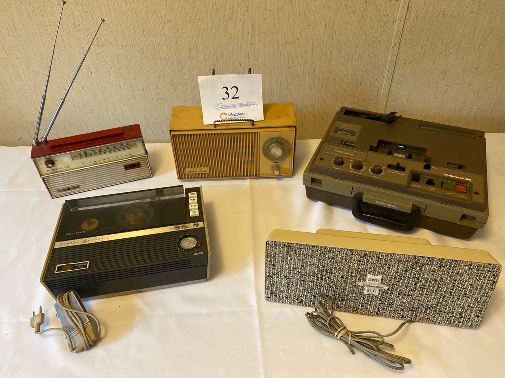 Vintage Radios, speaker, and Recorders