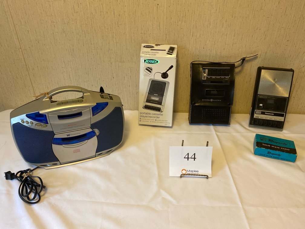 Portable Cassette Players/ Recorders