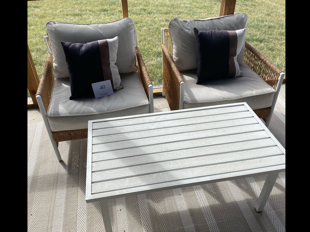 OUTDOOR CHAIRS, COFFEE TABLE, RUG MATCHES LOTS 38 & 39